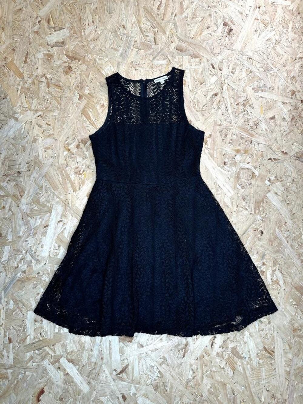 Spirit of Grace Lace Dress Womens Large Black Sleeveless Fit Flare Mini Cocktail